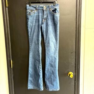 True Craft low-rise flare stretch jeans double button closure dark denim size 6R